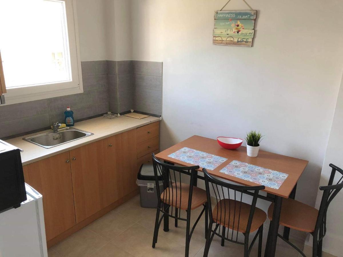Samakovlis Apartments 尼亚米卡尼奥纳 外观 照片